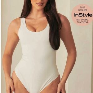 Pinsy solid shapewear